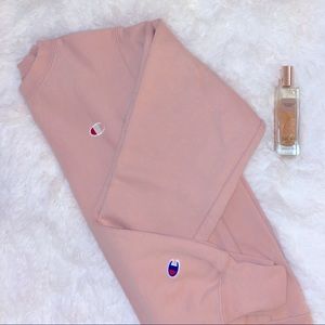 c h a m p i o n || cotton reverse weave crewneck sweatshirt · · · xs